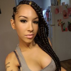 Meet your Posher, Kim